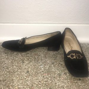 Ferragamo loafers 7 black
